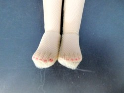 TONNER BLONDE PRINT FEET